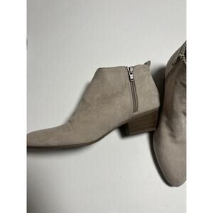 Women’s Old. Navy Tan Suede Low Zip Boots Low‎ Heel Size 8